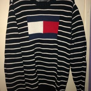 Men’s Tommy Hilfiger Navy Colored Knit Crew Neck